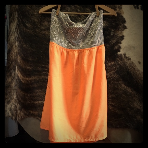 Sundress - Picture 1 of 4
